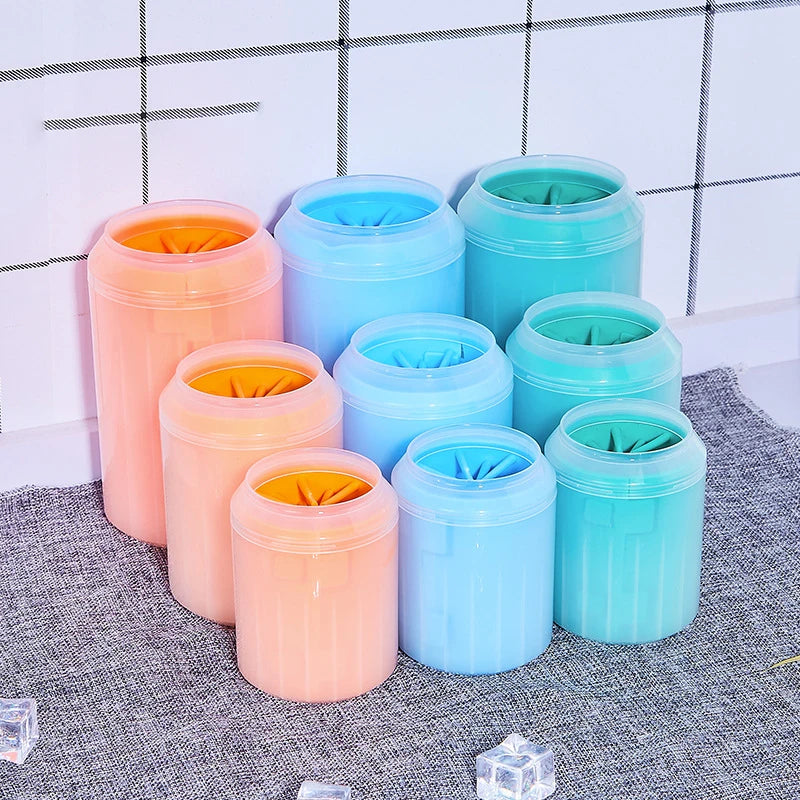 Portable Dog Paw Cleaner Cup – Soft Silicone Brush